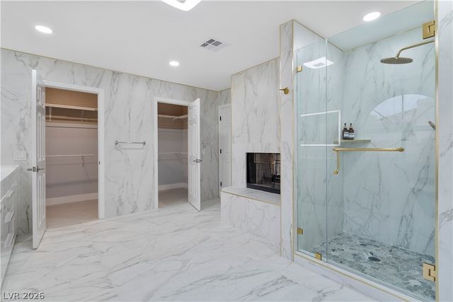 9404 Low Tide Court, Las Vegas, NV 89117