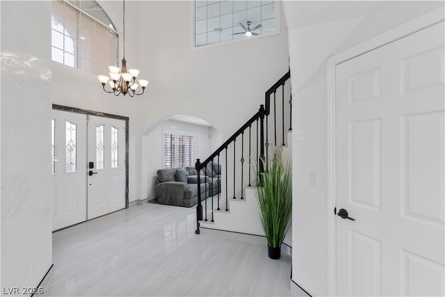 9404 Low Tide Court, Las Vegas, NV 89117