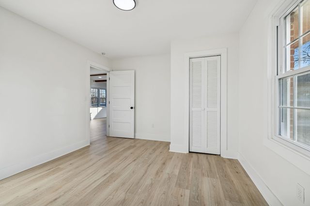 1305 Ellington Dr, Lafayette, TN 37083