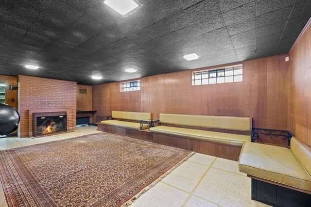 439 Lowell St, Andover, MA 01810