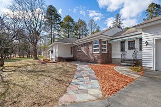439 Lowell St, Andover, MA 01810