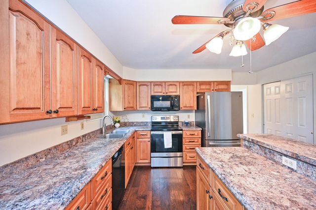 8738 Sarahs Bend Drive, Colerain Twp, OH 45251