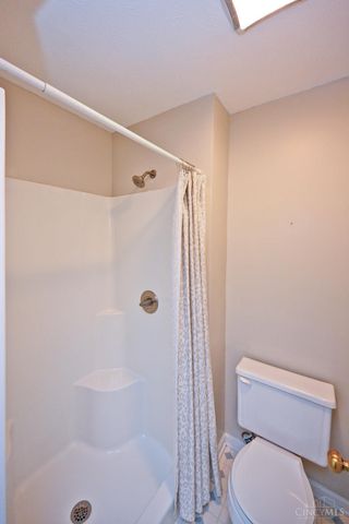 8738 Sarahs Bend Drive, Colerain Twp, OH 45251