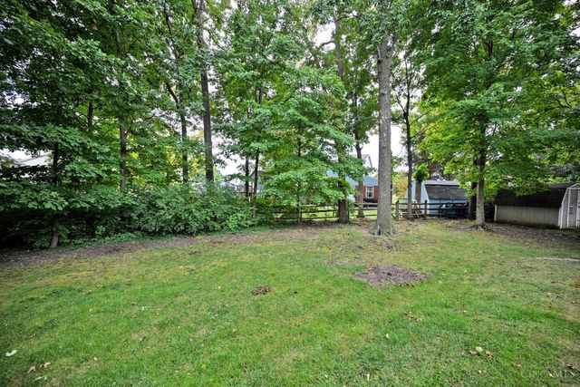 8738 Sarahs Bend Drive, Colerain Twp, OH 45251