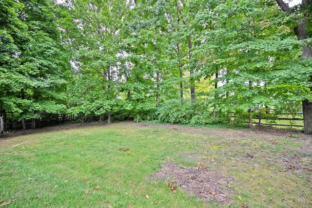 8738 Sarahs Bend Drive, Colerain Twp, OH 45251
