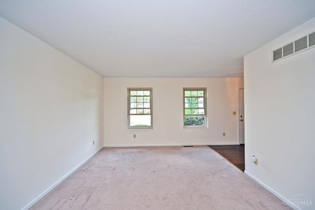 8738 Sarahs Bend Drive, Colerain Twp, OH 45251