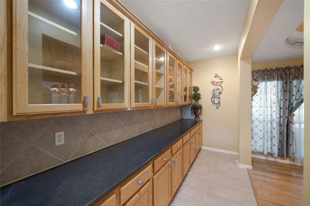 17407 Laguna Trail Drive, Houston, TX 77095