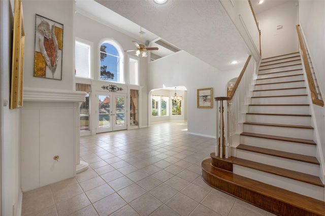 17407 Laguna Trail Drive, Houston, TX 77095