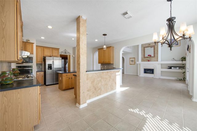 17407 Laguna Trail Drive, Houston, TX 77095