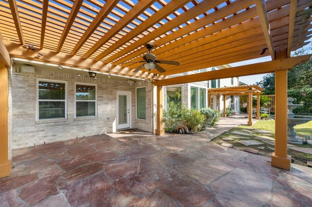 17407 Laguna Trail Drive, Houston, TX 77095