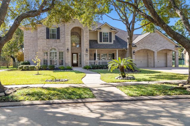 17407 Laguna Trail Drive, Houston, TX 77095