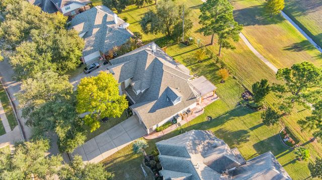 17407 Laguna Trail Drive, Houston, TX 77095