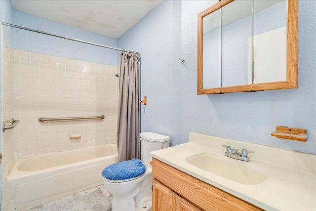 2512 E 9th ST, Austin, TX 78702
