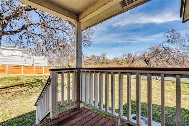 2512 E 9th ST, Austin, TX 78702