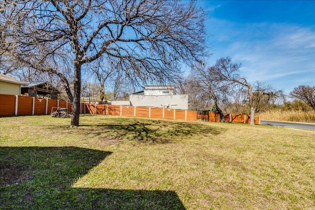 2512 E 9th ST, Austin, TX 78702