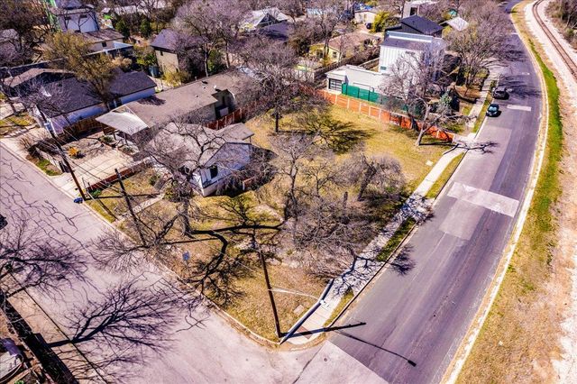 2512 E 9th ST, Austin, TX 78702