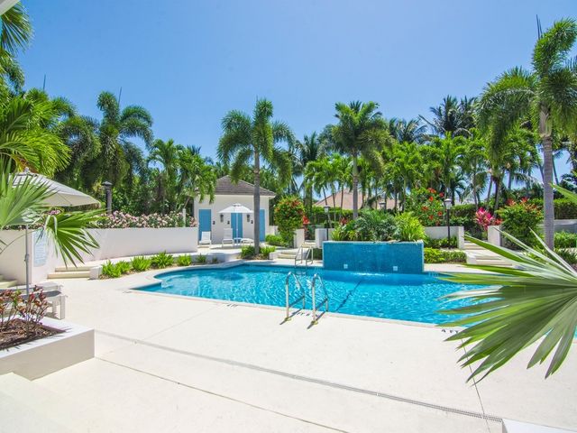 9013 Somerset Bay Lane 201, Vero Beach, FL 32963