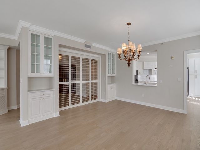 9013 Somerset Bay Lane 201, Vero Beach, FL 32963