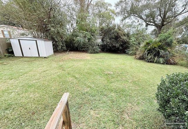 27 E Devane St, Pensacola, FL 32534