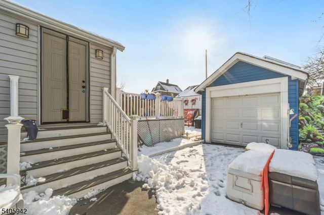 414 Martin St, Roselle Boro, NJ 07203