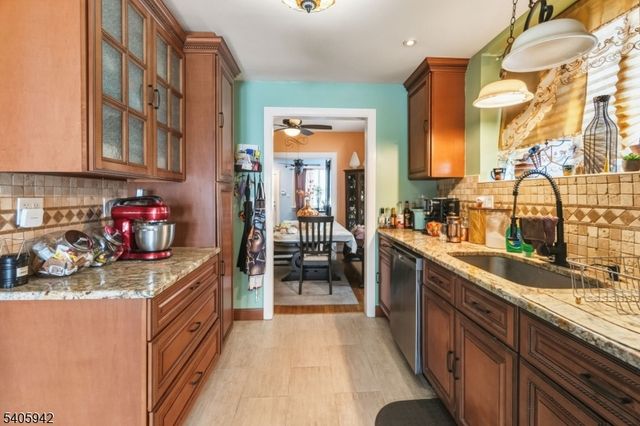 414 Martin St, Roselle Boro, NJ 07203