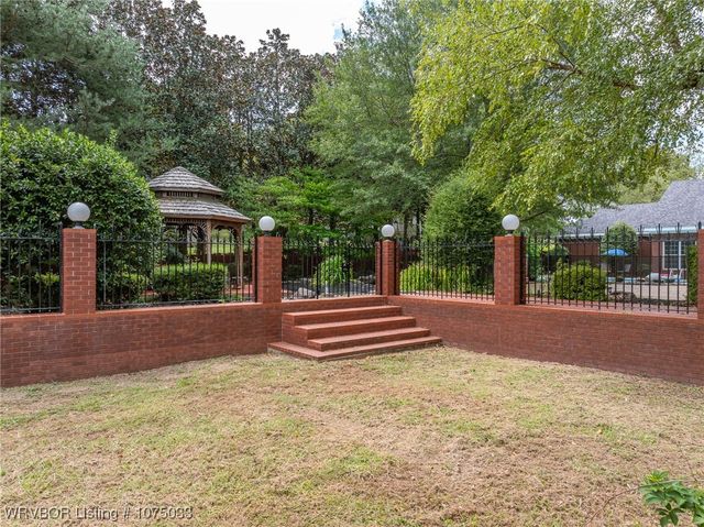 2615 Edgewater Drive, Greenwood, AR 72936
