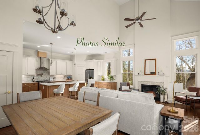 65 Chimney Chase Trail, Hendersonville, NC 28739