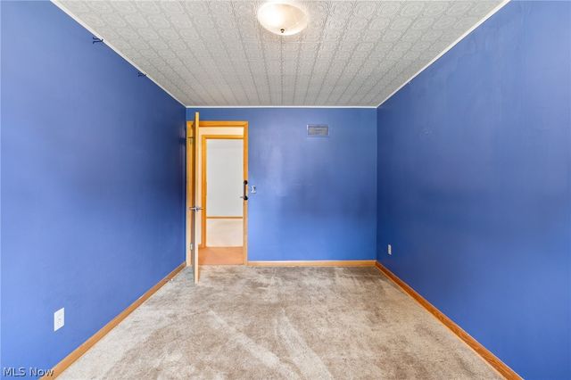 204 Sutton Avenue NE, North Canton, OH 44720