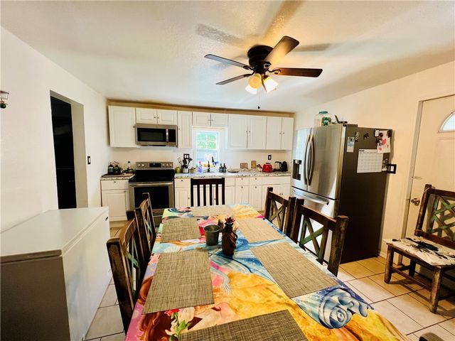 202 Scott Avenue, Green Forest, AR 72638