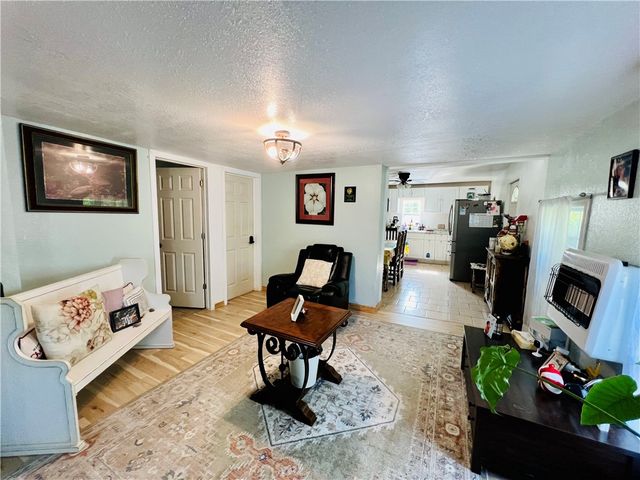 202 Scott Avenue, Green Forest, AR 72638