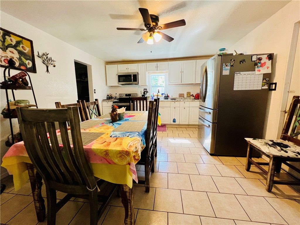 202 Scott Avenue, Green Forest, AR 72638