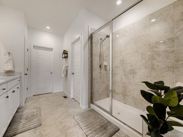 23966 E River Front Drive, Aurora, CO 80019