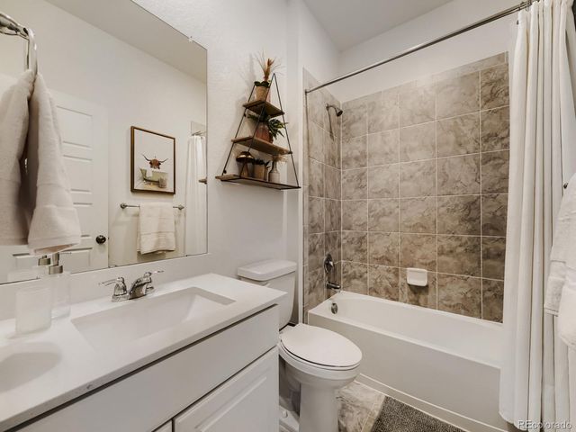 23966 E River Front Drive, Aurora, CO 80019