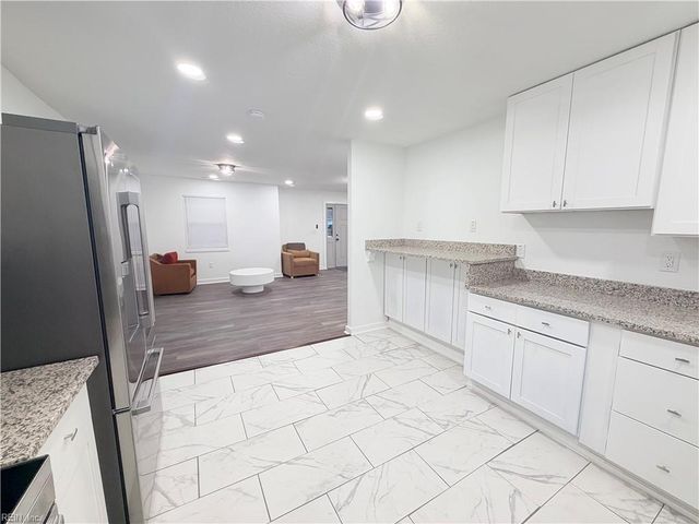 3208 Silina DR, Virginia Beach, VA 23452