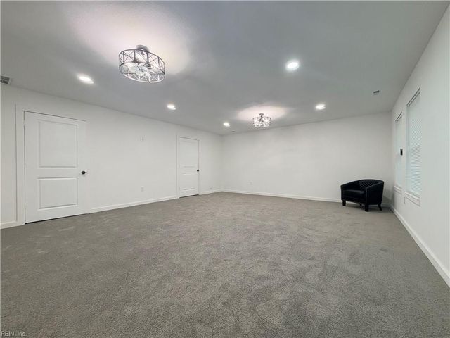 3208 Silina DR, Virginia Beach, VA 23452