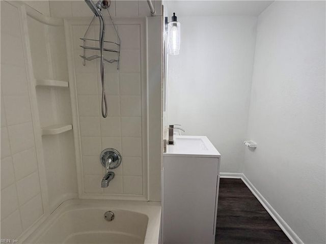 3208 Silina DR, Virginia Beach, VA 23452