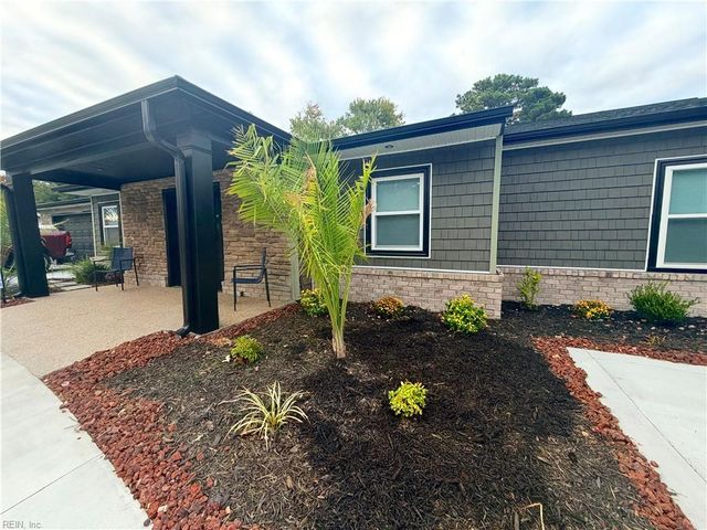 3208 Silina DR, Virginia Beach, VA 23452
