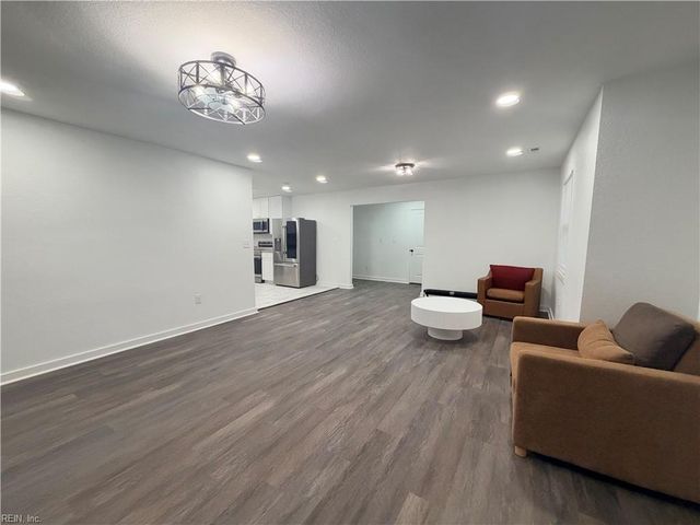 3208 Silina DR, Virginia Beach, VA 23452