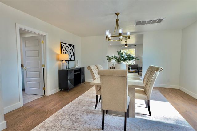 801 N Ash Street, Guthrie, OK 73044