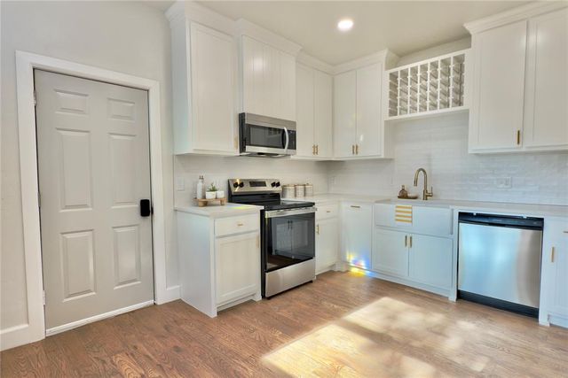 801 N Ash Street, Guthrie, OK 73044