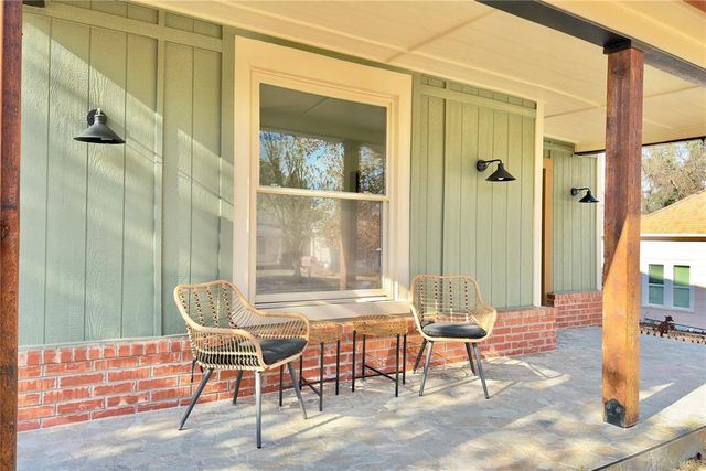 801 N Ash Street, Guthrie, OK 73044