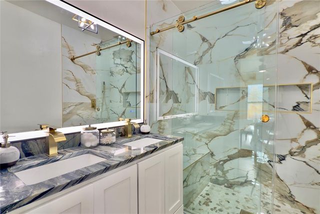 801 N Ash Street, Guthrie, OK 73044