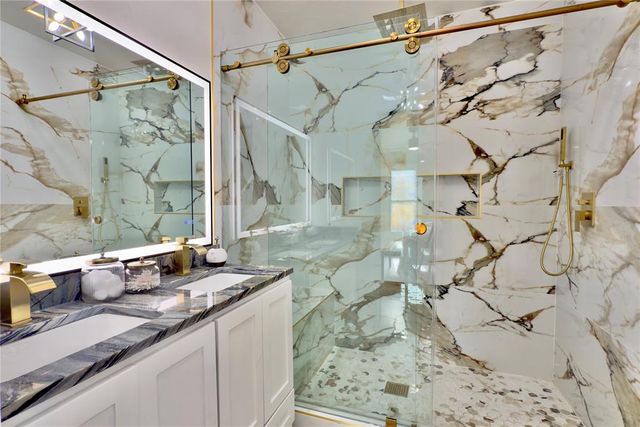 801 N Ash Street, Guthrie, OK 73044