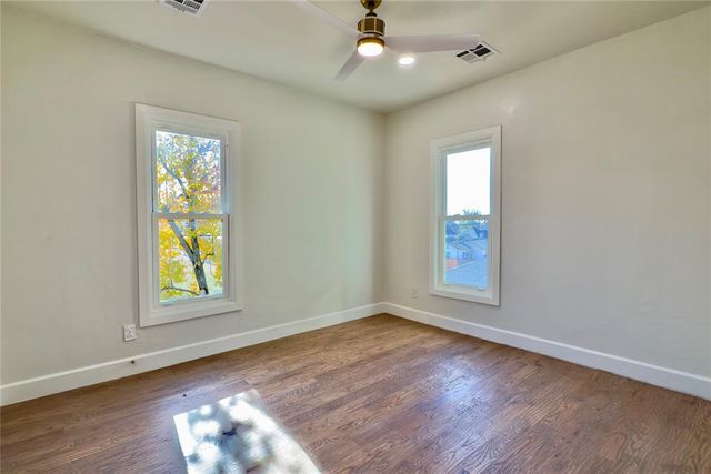 801 N Ash Street, Guthrie, OK 73044