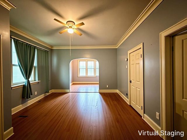 8757 S Marquette Avenue, Chicago, IL 60617