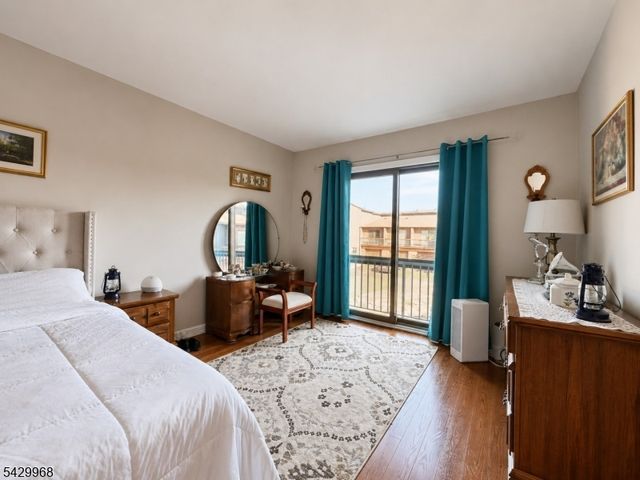 28 Bloomingdale Dr 34, Hillsborough Twp., NJ 08844