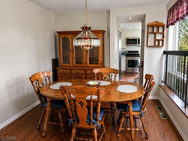 28 Bloomingdale Dr 34, Hillsborough Twp., NJ 08844