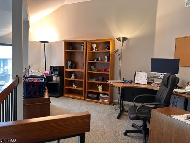 28 Bloomingdale Dr 34, Hillsborough Twp., NJ 08844