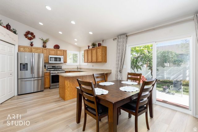 882 W 25 N, Clearfield, UT 84015