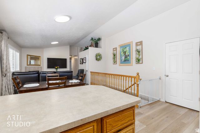 882 W 25 N, Clearfield, UT 84015